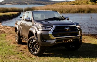 Sigue la “inflación 0%” para Hilux: por 3° mes Toyota no aumenta el precio