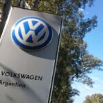 Por qué Volkswagen podría ser la primera automotriz en fabricar un auto chino en Argentina